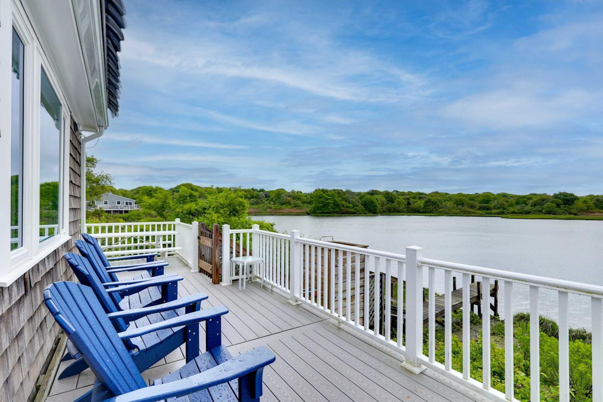 Cozy Narragansett Cottage With Dock And Outdoor Shower Extérieur photo